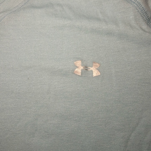 Under Armour Light Blue Top - Picture 7 of 7
